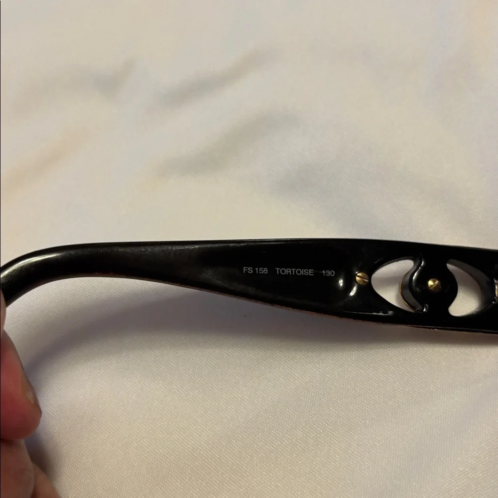 Vintage Authentic Fendi Tortoise Sunglasses - Picture 10 of 12